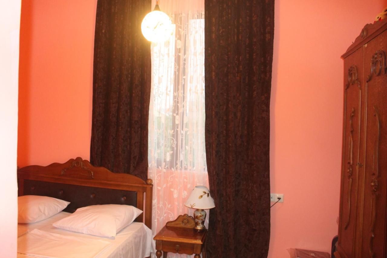 Загородные дома Tamriko Apartment Батуми-15